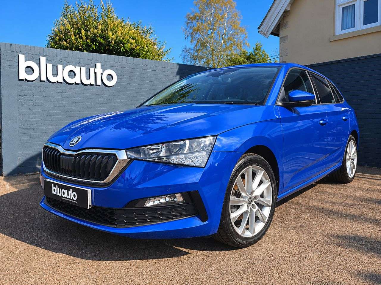 A 2020 SKODA SCALA 1.0 TSI SE L Hatchback 5dr Petrol DSG Euro 6 (s/s) (115 ps) Front Sensors / A 2020 SKODA SCALA 1.0 TSI SE L Hatchback 5dr Petrol DSG Euro 6 (s/s) (115 ps) Front Sensors /