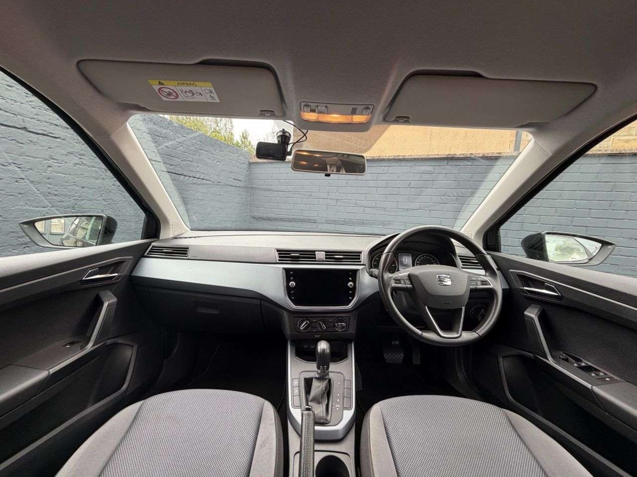 A 2020 SEAT ARONA 1.0 TSI GPF SE Technology SUV 5dr Petrol DSG Euro 6 (s/s) (115 ps) Front & A 2020 SEAT ARONA 1.0 TSI GPF SE Technology SUV 5dr Petrol DSG Euro 6 (s/s) (115 ps) Front &