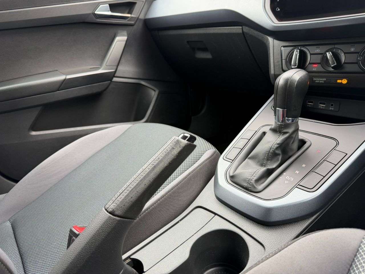 2020 SEAT ARONA 2020 SEAT ARONA