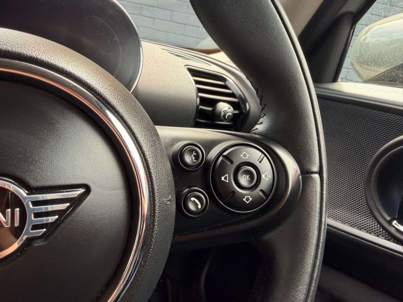 2020 MINI CLUBMAN 2020 MINI CLUBMAN