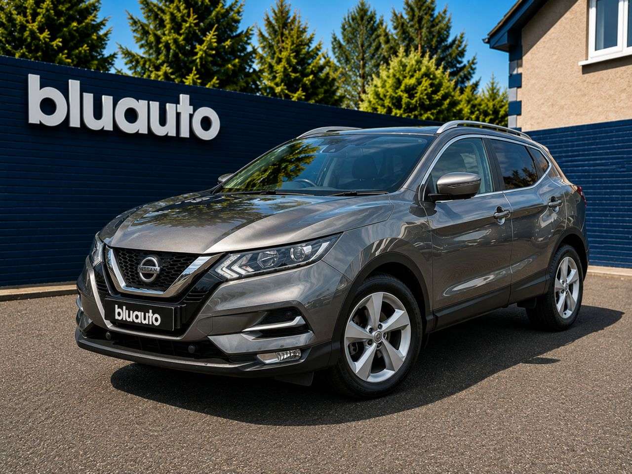 A 2019 NISSAN QASHQAI 1.3 DIG-T N-Motion SUV 5dr Petrol Manual Euro 6 (s/s) (140 ps) 360 Parking A 2019 NISSAN QASHQAI 1.3 DIG-T N-Motion SUV 5dr Petrol Manual Euro 6 (s/s) (140 ps) 360 Parking
