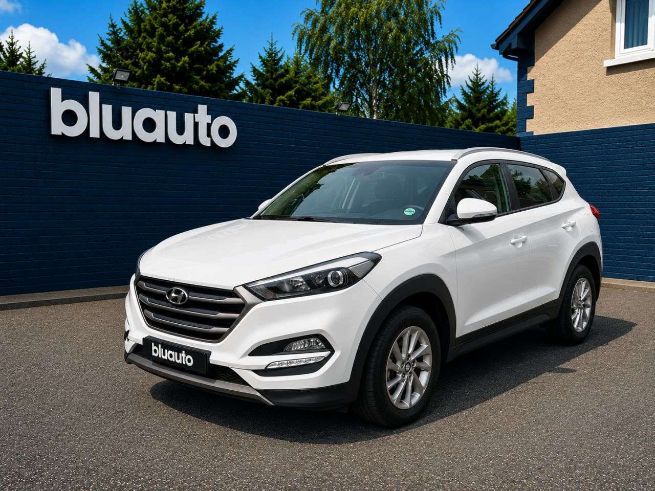 A 2018 HYUNDAI TUCSON 1.6 GDi Blue Drive SE SUV 5dr Petrol Manual Euro 6 (s/s) (132 ps) A 2018 HYUNDAI TUCSON 1.6 GDi Blue Drive SE SUV 5dr Petrol Manual Euro 6 (s/s) (132 ps)