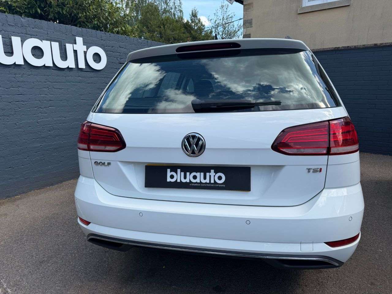 2017 VOLKSWAGEN GOLF 2017 VOLKSWAGEN GOLF