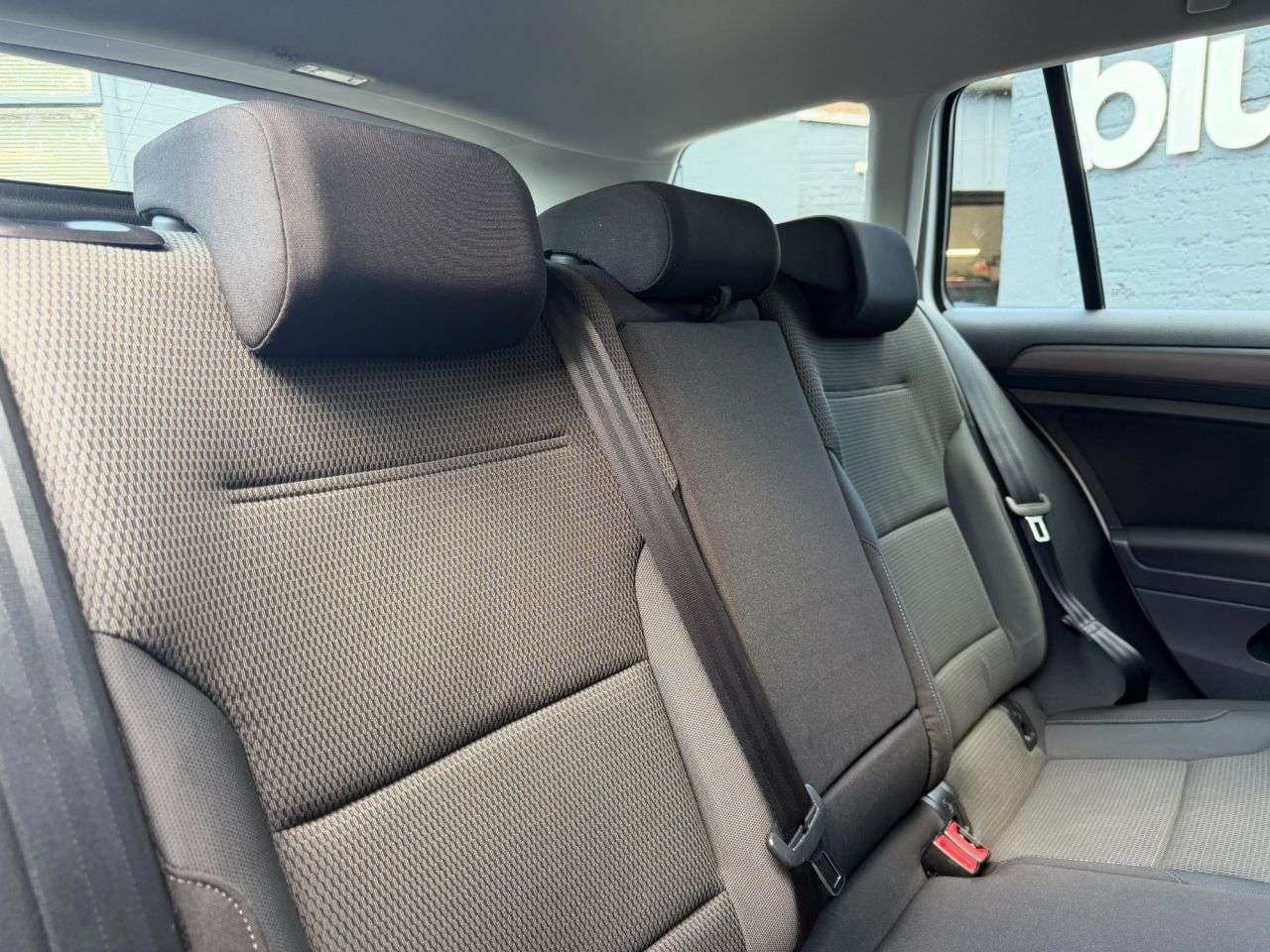 2017 VOLKSWAGEN GOLF 2017 VOLKSWAGEN GOLF