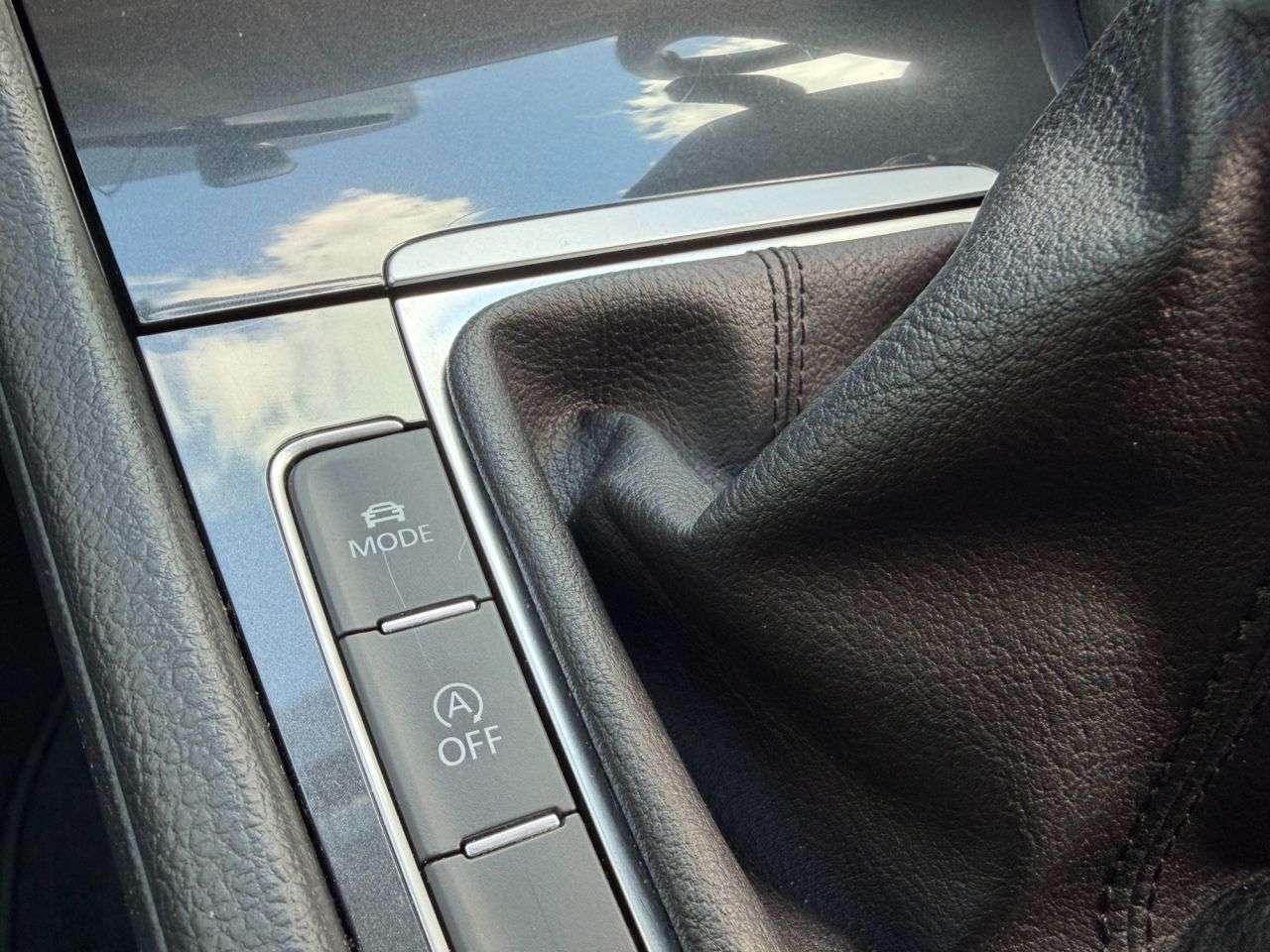 2017 VOLKSWAGEN GOLF 2017 VOLKSWAGEN GOLF