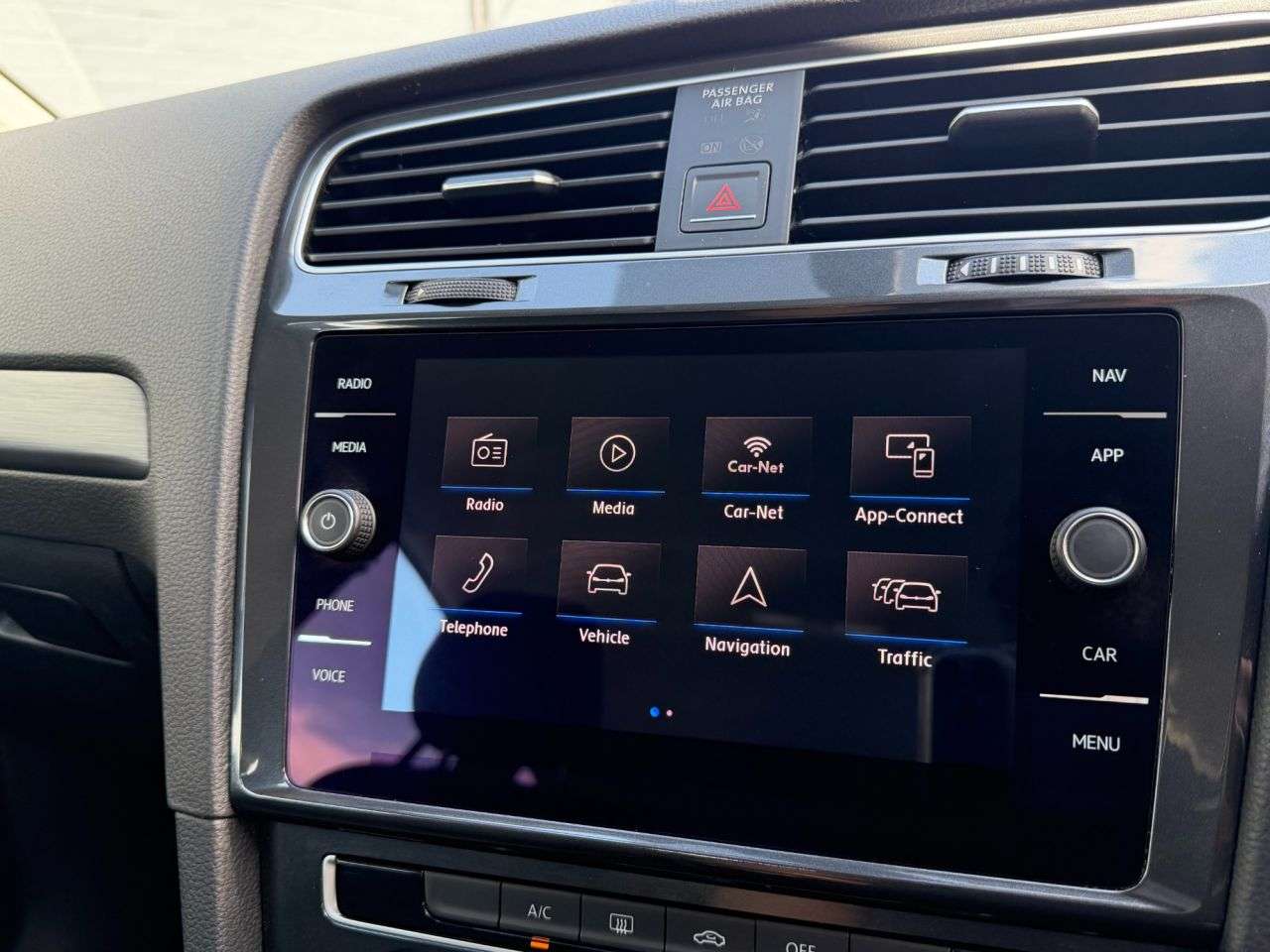 2017 VOLKSWAGEN GOLF 2017 VOLKSWAGEN GOLF