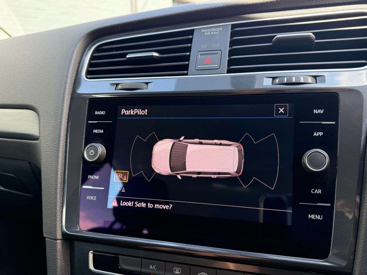 2017 VOLKSWAGEN GOLF 2017 VOLKSWAGEN GOLF
