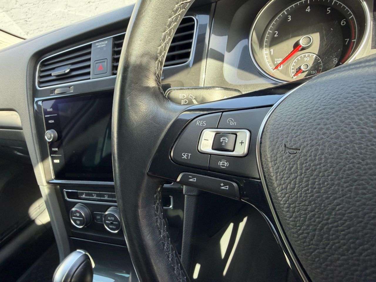 2020 VOLKSWAGEN GOLF 2020 VOLKSWAGEN GOLF