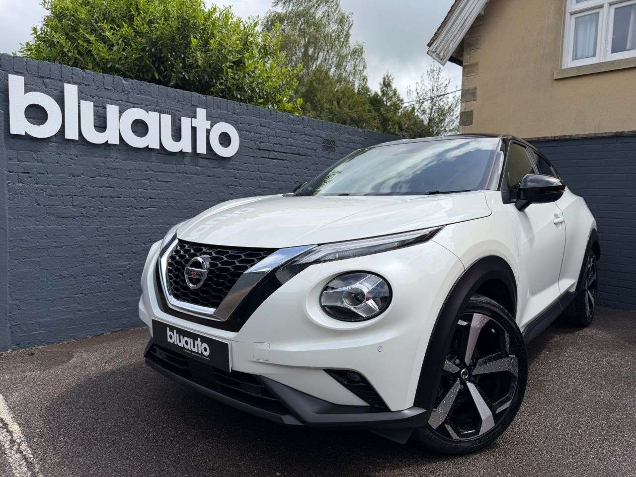 A 2020 NISSAN JUKE 1.0 DIG-T Tekna SUV 5dr Petrol DCT Auto Euro 6 (s/s) (114 ps) 360 Camera / A 2020 NISSAN JUKE 1.0 DIG-T Tekna SUV 5dr Petrol DCT Auto Euro 6 (s/s) (114 ps) 360 Camera /