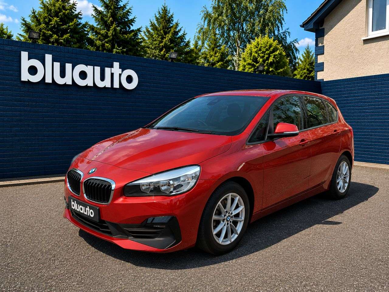 A 2018 BMW 2 SERIES ACTIVE TOURER 1.5 218i SE MPV 5dr Petrol Manual Euro 6 (s/s) (140 ps) A 2018 BMW 2 SERIES ACTIVE TOURER 1.5 218i SE MPV 5dr Petrol Manual Euro 6 (s/s) (140 ps)
