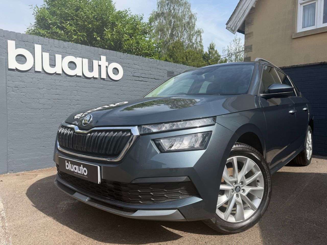 A 2021 SKODA KAMIQ 1.0 TSI SE SUV 5dr Petrol Manual Euro 6 (s/s) (110 ps) Apple Carplay & Andr A 2021 SKODA KAMIQ 1.0 TSI SE SUV 5dr Petrol Manual Euro 6 (s/s) (110 ps) Apple Carplay & Andr