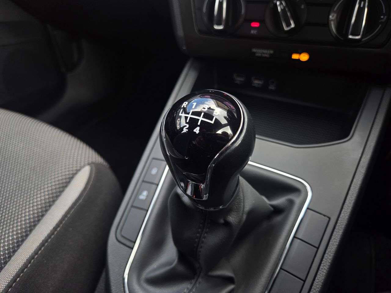 2018 SEAT IBIZA 2018 SEAT IBIZA