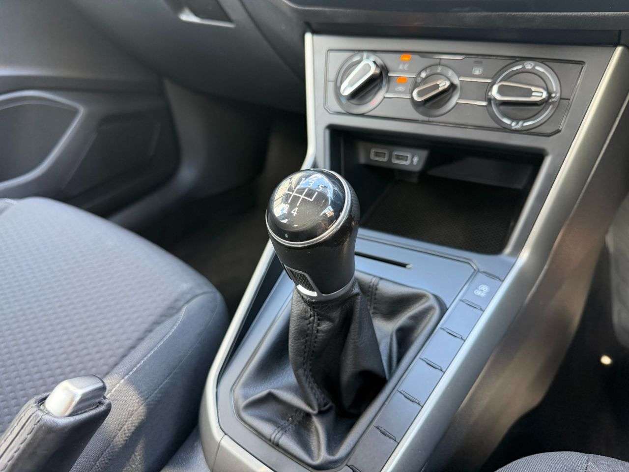 2018 VOLKSWAGEN POLO 2018 VOLKSWAGEN POLO