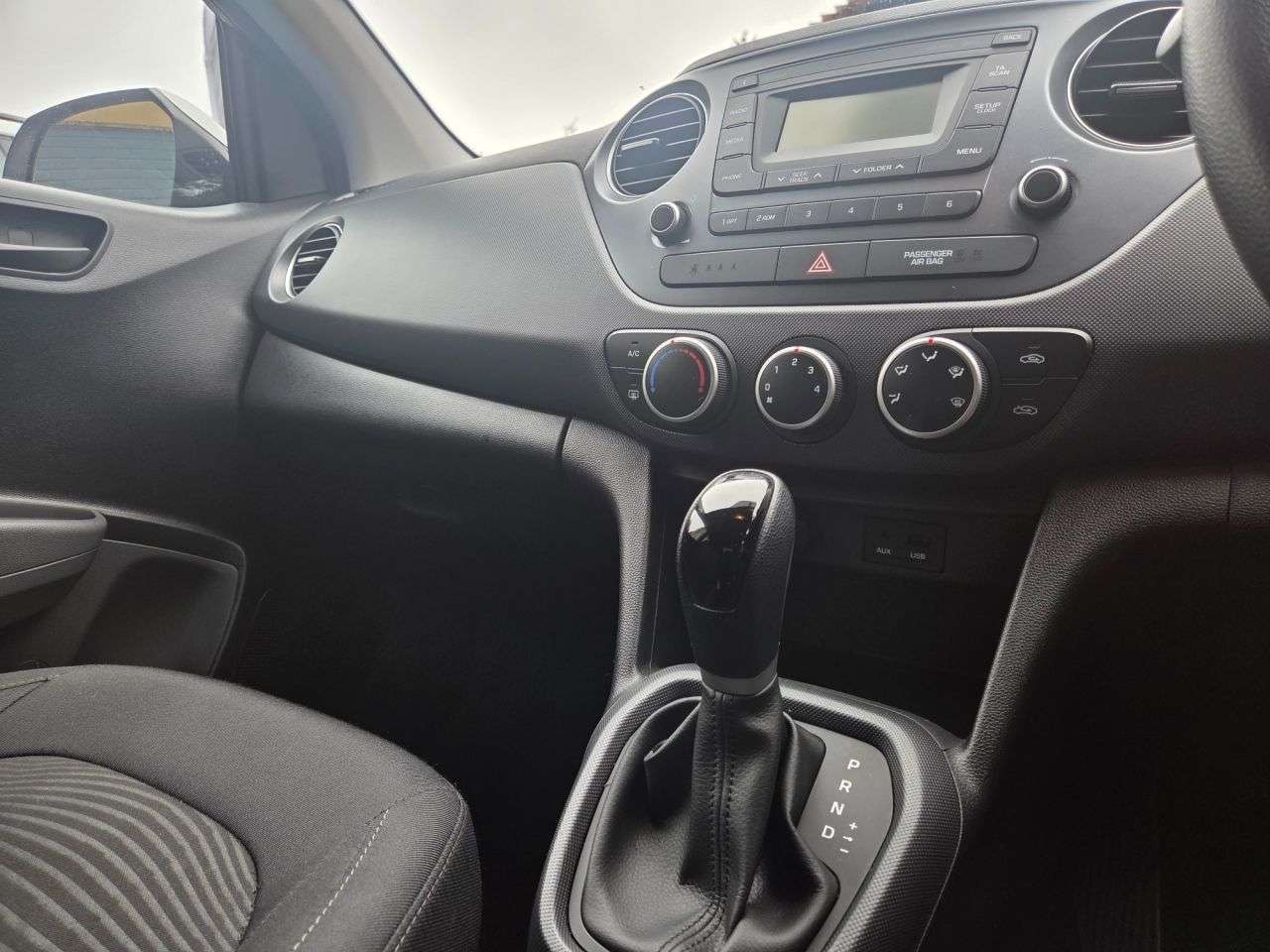 2017 HYUNDAI I10 2017 HYUNDAI I10