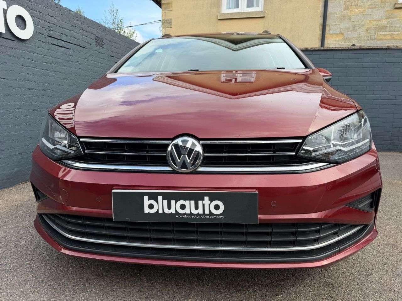 A 2018 VOLKSWAGEN GOLF SV 1.5 TSI EVO SE Nav MPV 5dr Petrol DSG Euro 6 (s/s) (130 ps) Front+Rear Sens A 2018 VOLKSWAGEN GOLF SV 1.5 TSI EVO SE Nav MPV 5dr Petrol DSG Euro 6 (s/s) (130 ps) Front+Rear Sens
