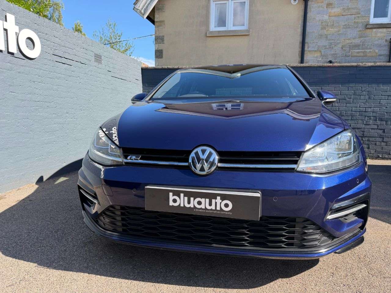 A 2018 VOLKSWAGEN GOLF 1.5 TSI EVO R-Line Hatchback 5dr Petrol Manual Euro 6 (s/s) (150 ps) Adapti A 2018 VOLKSWAGEN GOLF 1.5 TSI EVO R-Line Hatchback 5dr Petrol Manual Euro 6 (s/s) (150 ps) Adapti