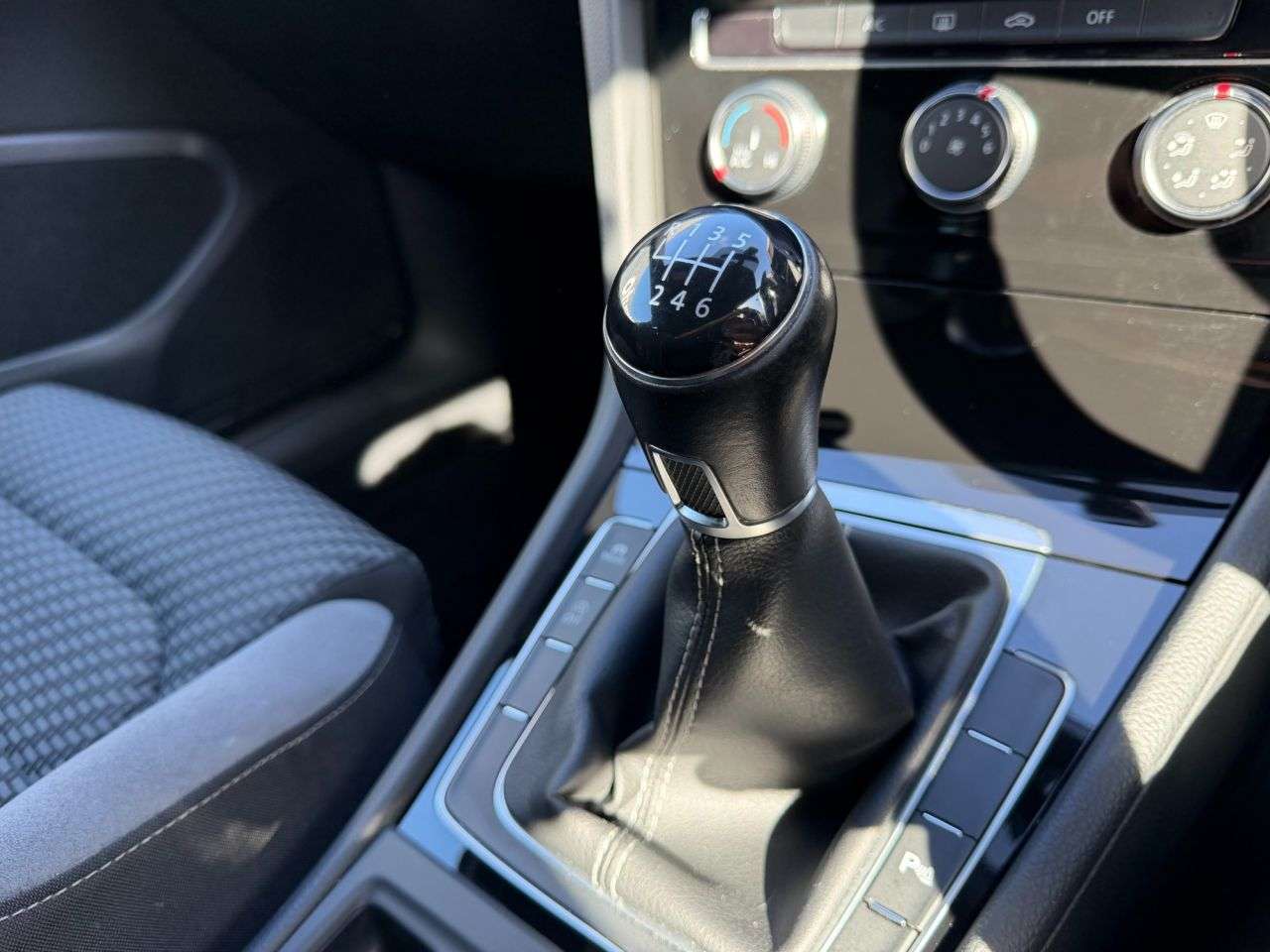 2018 VOLKSWAGEN GOLF 2018 VOLKSWAGEN GOLF