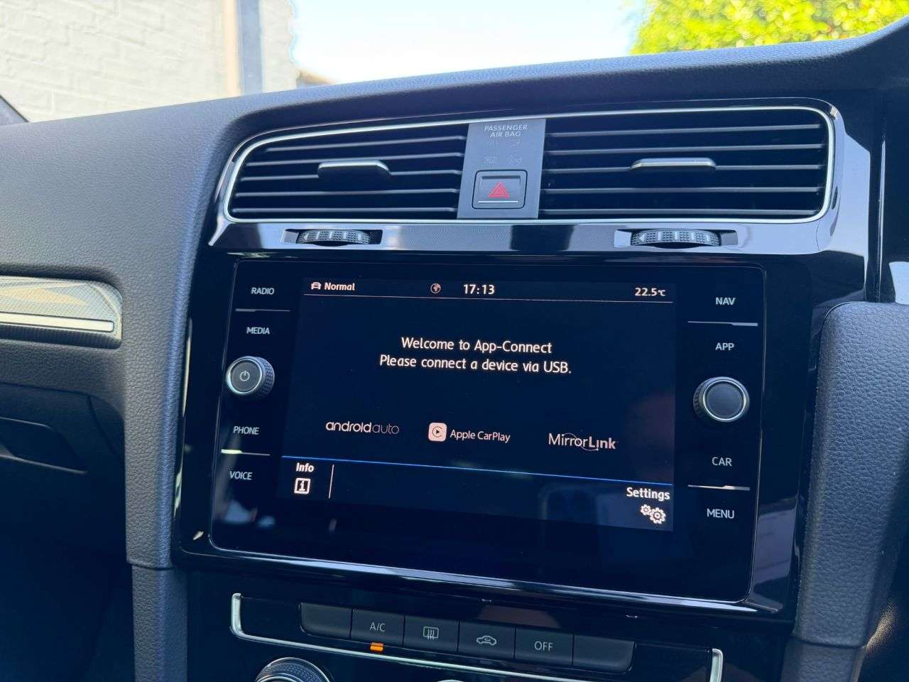 2018 VOLKSWAGEN GOLF 2018 VOLKSWAGEN GOLF