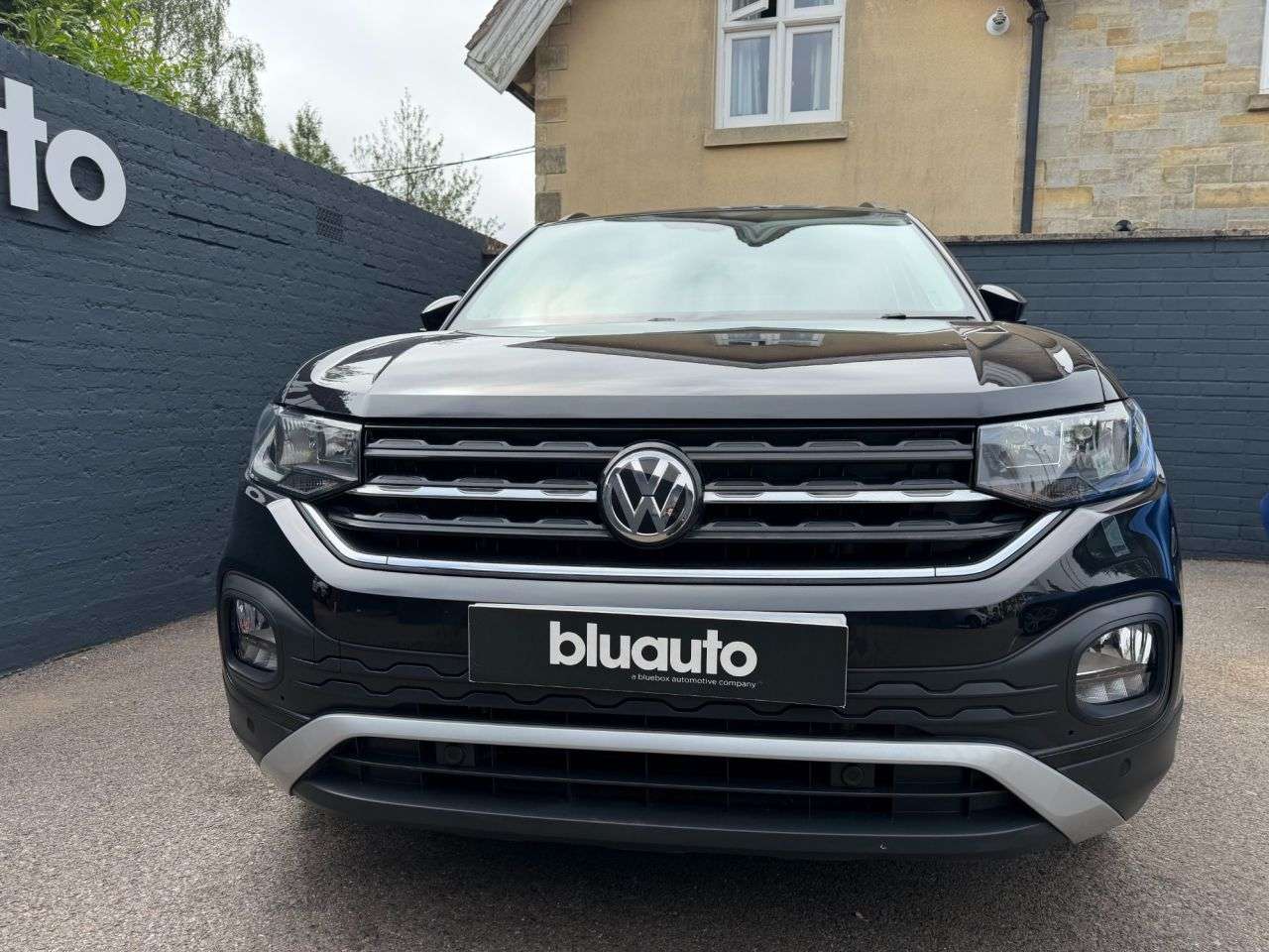 A 2019 VOLKSWAGEN T-CROSS 1.0 TSI SE SUV 5dr Petrol DSG Euro 6 (s/s) (115 ps) F&R Sensor, Heated Seat A 2019 VOLKSWAGEN T-CROSS 1.0 TSI SE SUV 5dr Petrol DSG Euro 6 (s/s) (115 ps) F&R Sensor, Heated Seat