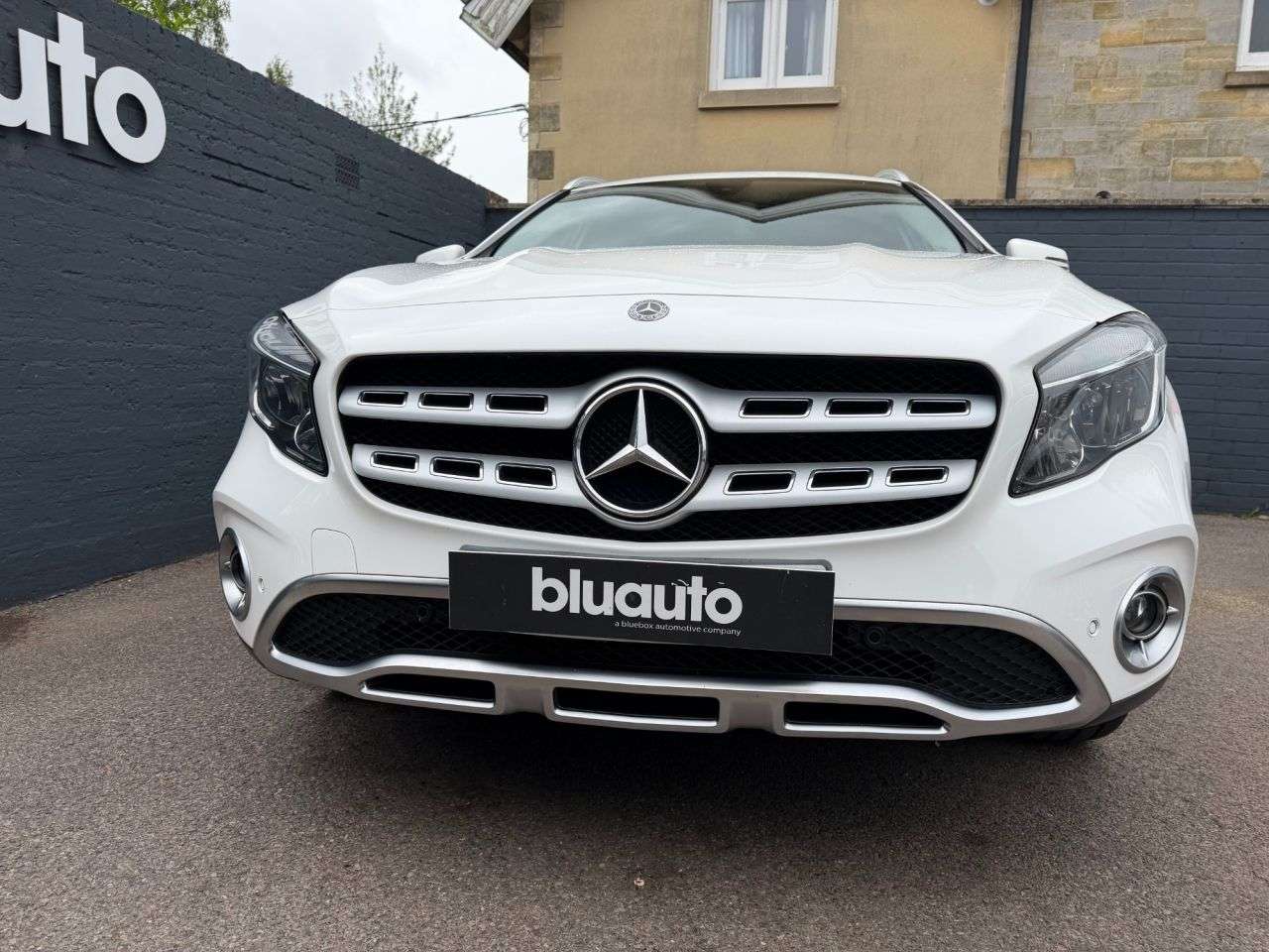 A 2018 MERCEDES-BENZ GLA 1.6 GLA200 Sport (Executive) SUV 5dr Petrol Manual Euro 6 (s/s) (156 ps) Sa A 2018 MERCEDES-BENZ GLA 1.6 GLA200 Sport (Executive) SUV 5dr Petrol Manual Euro 6 (s/s) (156 ps) Sa