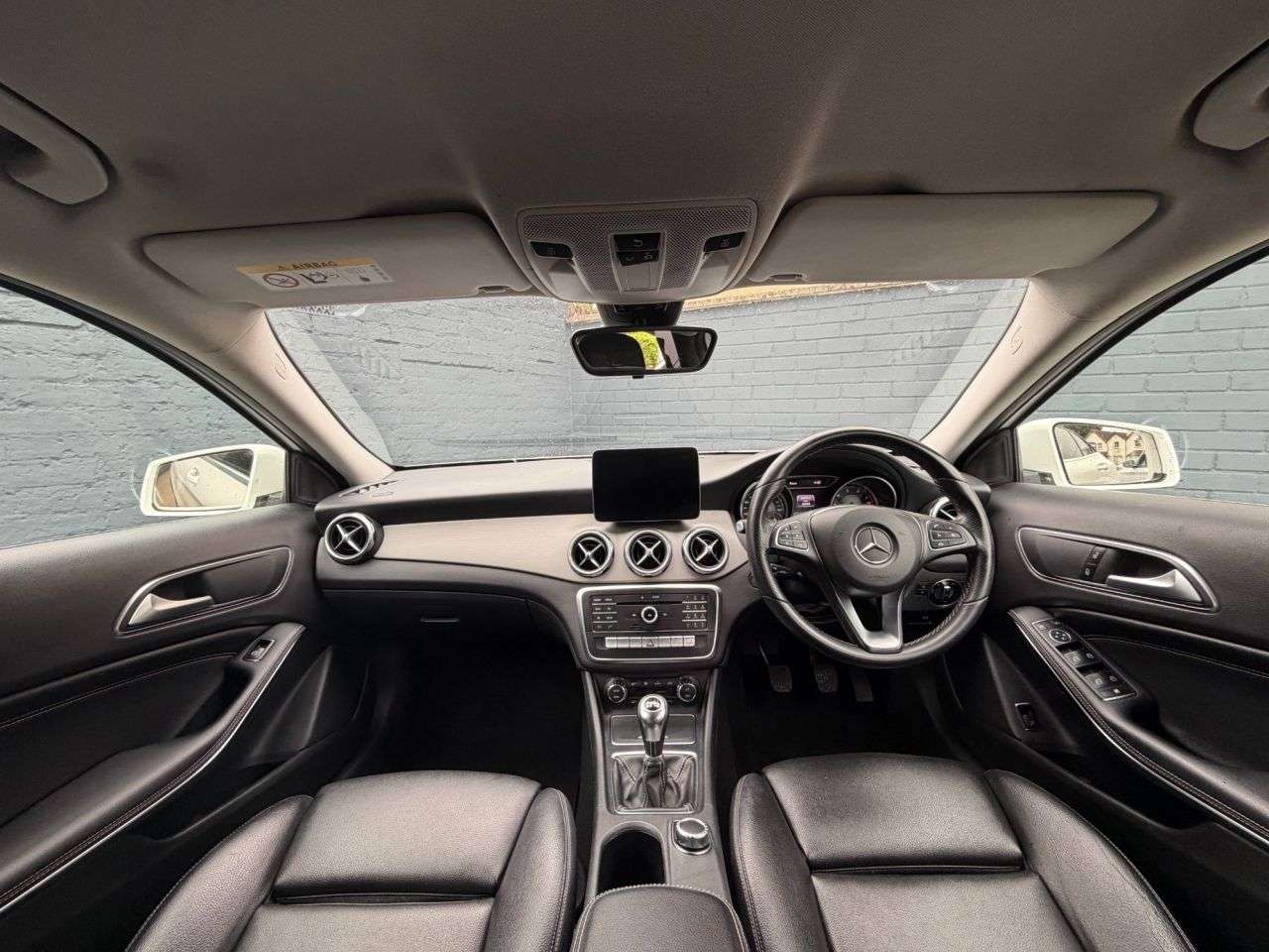 A 2018 MERCEDES-BENZ GLA 1.6 GLA200 Sport (Executive) SUV 5dr Petrol Manual Euro 6 (s/s) (156 ps) Sa A 2018 MERCEDES-BENZ GLA 1.6 GLA200 Sport (Executive) SUV 5dr Petrol Manual Euro 6 (s/s) (156 ps) Sa