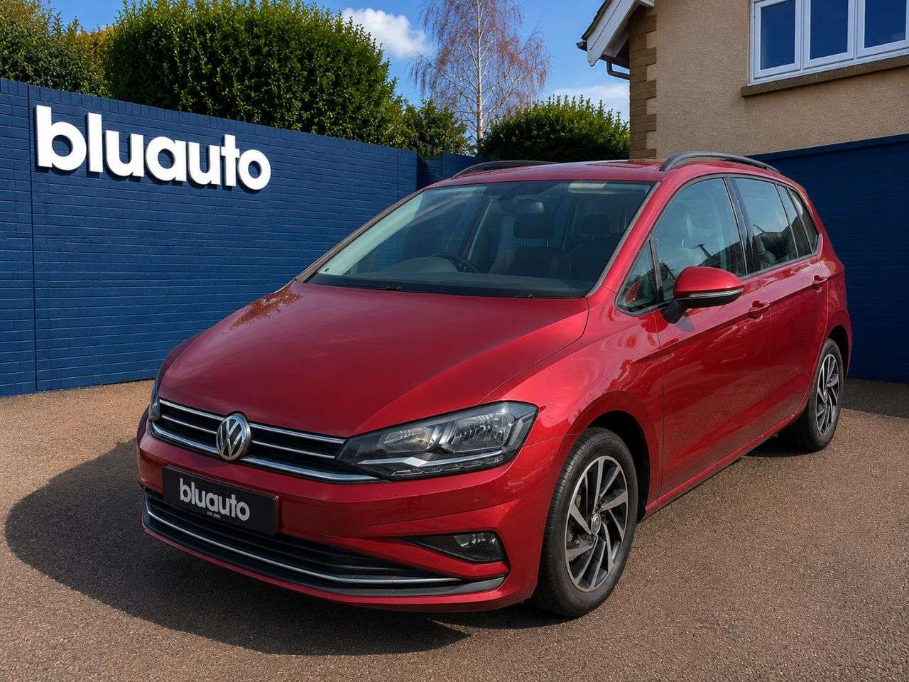 A 2019 VOLKSWAGEN GOLF SV 1.5 TSI EVO Match MPV 5dr Petrol DSG Euro 6 (s/s) (150 ps) A 2019 VOLKSWAGEN GOLF SV 1.5 TSI EVO Match MPV 5dr Petrol DSG Euro 6 (s/s) (150 ps)