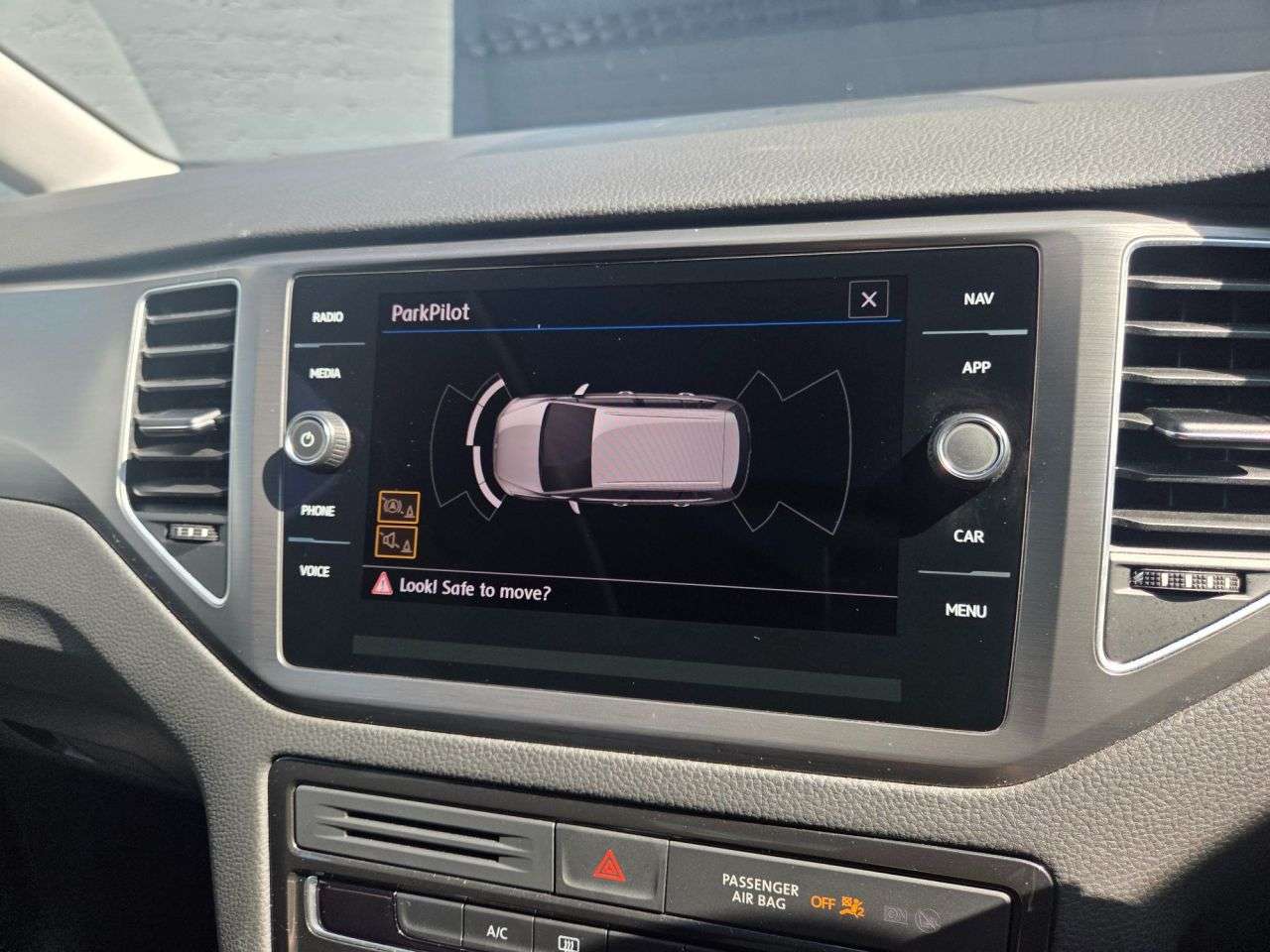 2019 VOLKSWAGEN GOLF SV 2019 VOLKSWAGEN GOLF SV