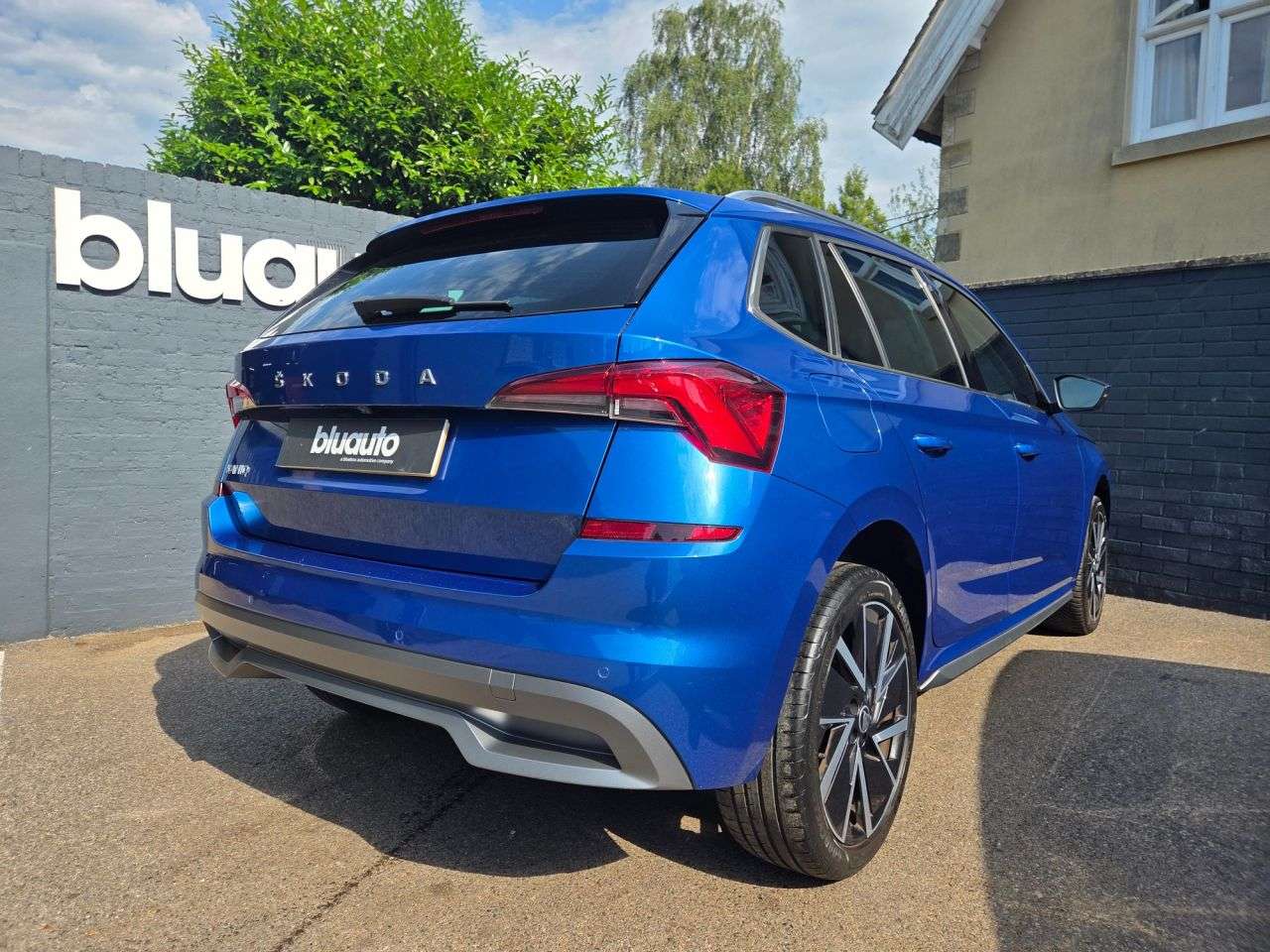 A 2020 SKODA KAMIQ 1.5 TSI ACT SE L SUV 5dr Petrol DSG Euro 6 (s/s) (150 ps) A 2020 SKODA KAMIQ 1.5 TSI ACT SE L SUV 5dr Petrol DSG Euro 6 (s/s) (150 ps)