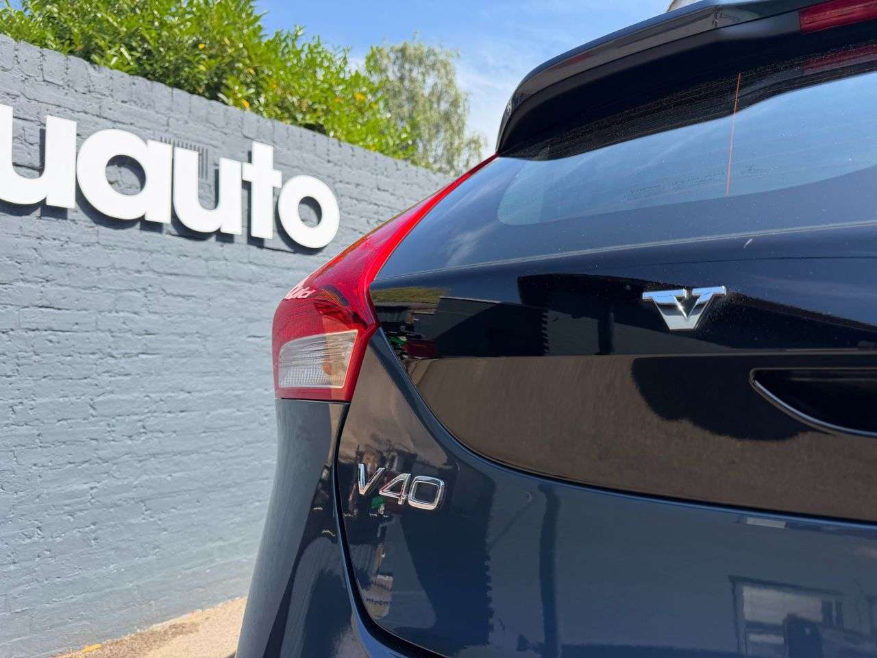 2018 VOLVO V40 CROSS COUNTRY 2018 VOLVO V40 CROSS COUNTRY