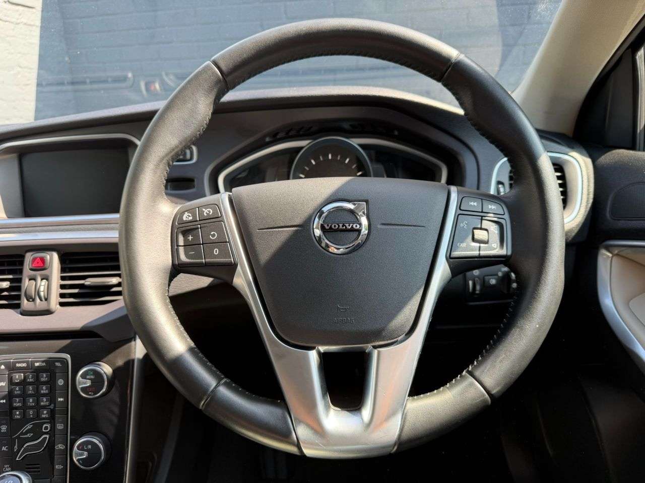 2018 VOLVO V40 CROSS COUNTRY 2018 VOLVO V40 CROSS COUNTRY