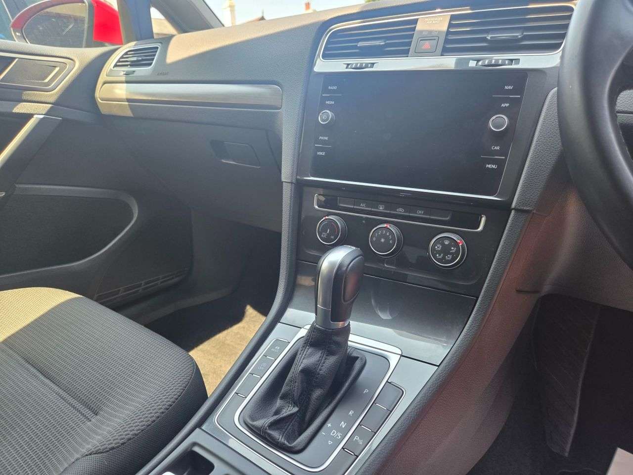 2018 VOLKSWAGEN GOLF 2018 VOLKSWAGEN GOLF