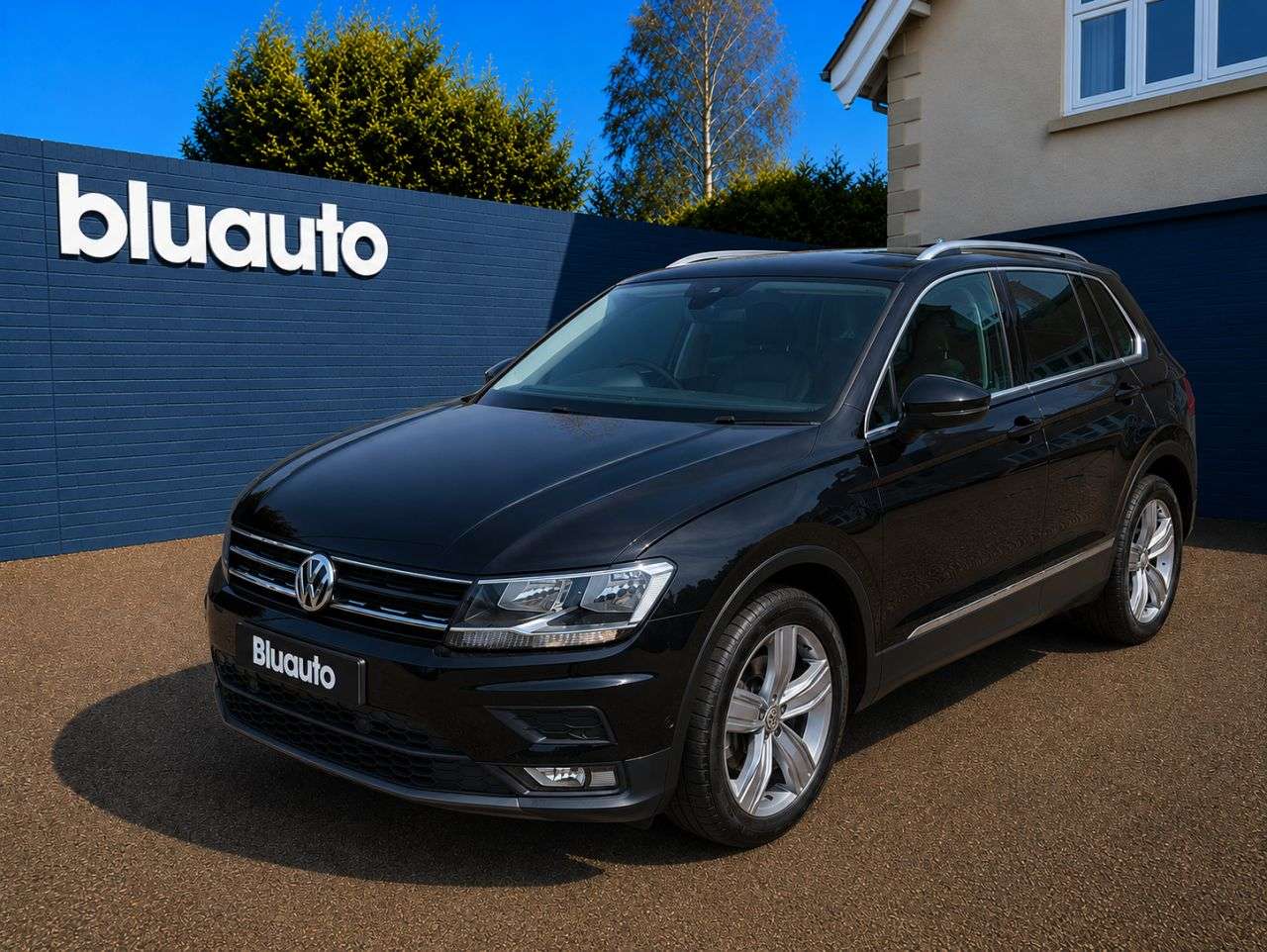 A 2019 VOLKSWAGEN TIGUAN 1.5 TSI EVO Match SUV 5dr Petrol Manual Euro 6 (s/s) (130 ps) A 2019 VOLKSWAGEN TIGUAN 1.5 TSI EVO Match SUV 5dr Petrol Manual Euro 6 (s/s) (130 ps)