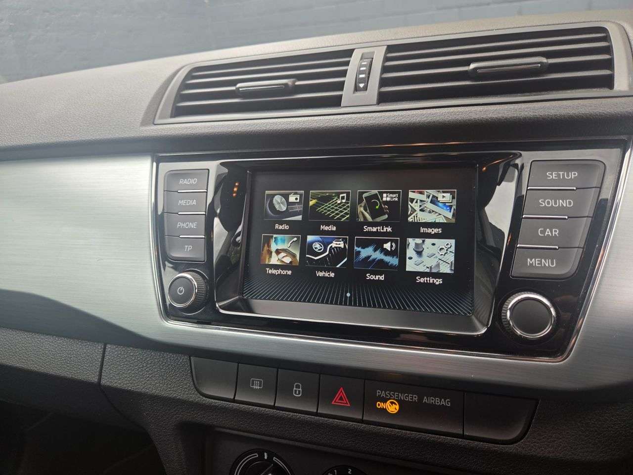 2018 SKODA FABIA 2018 SKODA FABIA