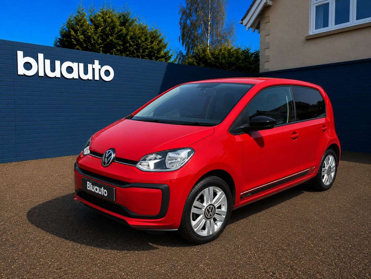 A 2017 VOLKSWAGEN UP! 1.0 up! beats Hatchback 3dr Petrol Manual Euro 6 (s/s) (90 ps) A 2017 VOLKSWAGEN UP! 1.0 up! beats Hatchback 3dr Petrol Manual Euro 6 (s/s) (90 ps)