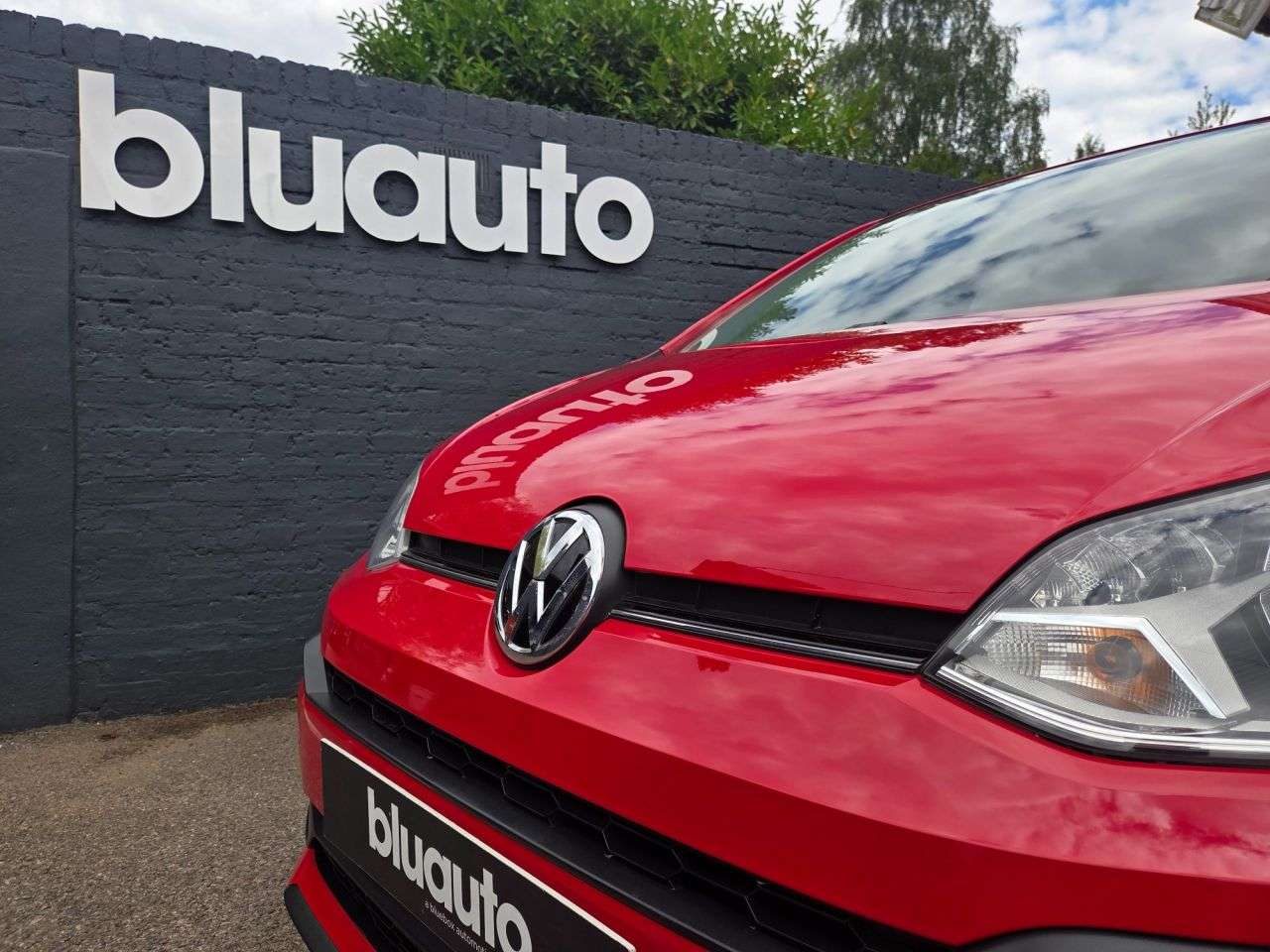 2017 VOLKSWAGEN UP! 2017 VOLKSWAGEN UP!