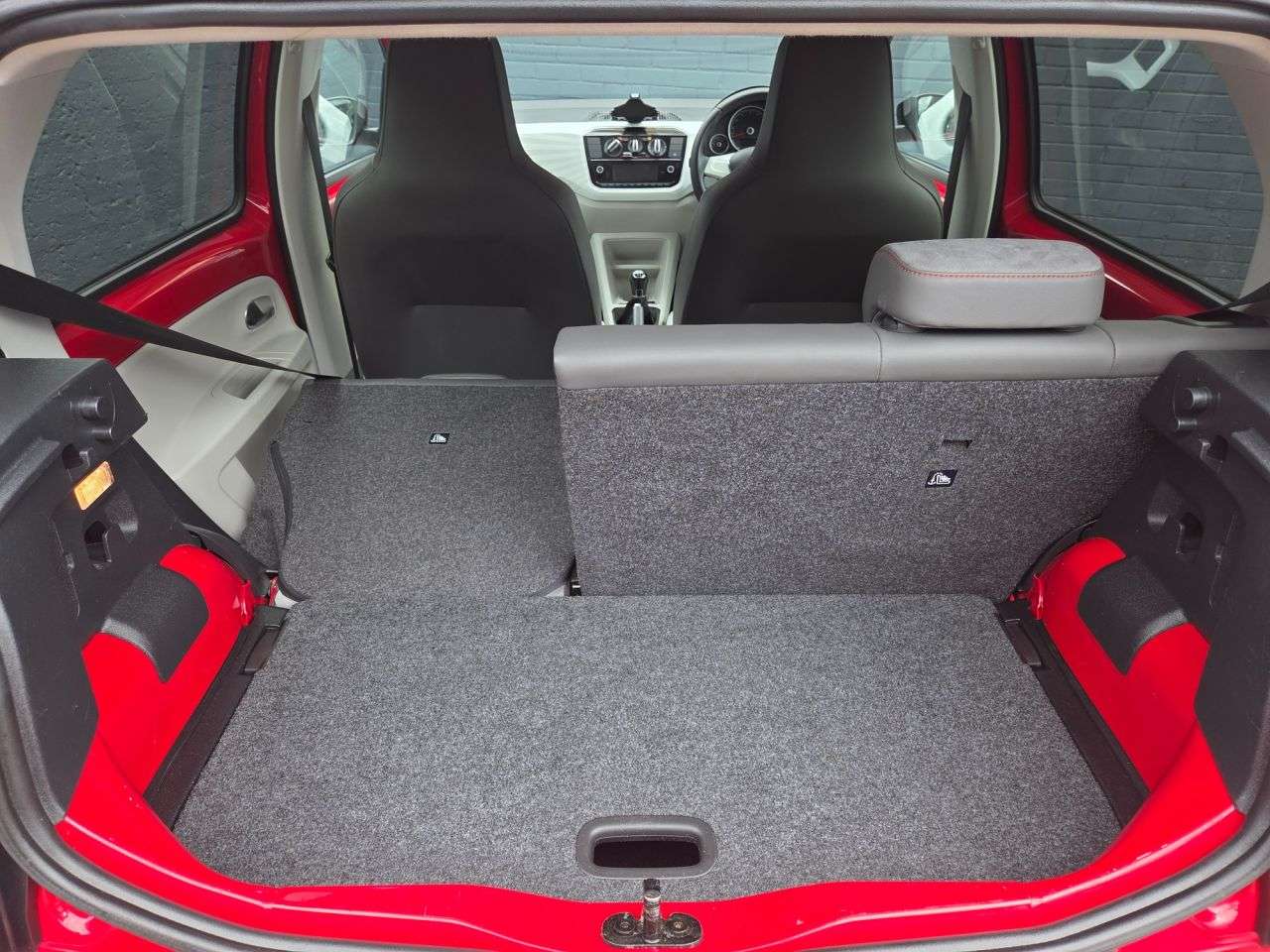 2017 VOLKSWAGEN UP! 2017 VOLKSWAGEN UP!