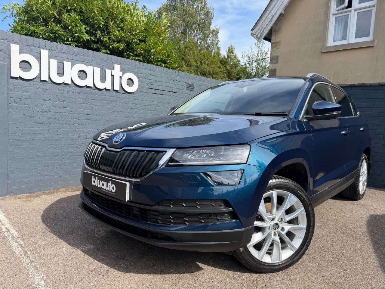 A 2019 SKODA KAROQ 1.5 TSI ACT SE L SUV 5dr Petrol DSG Euro 6 (s/s) (150 ps) Over £3k Extras / A 2019 SKODA KAROQ 1.5 TSI ACT SE L SUV 5dr Petrol DSG Euro 6 (s/s) (150 ps) Over £3k Extras /