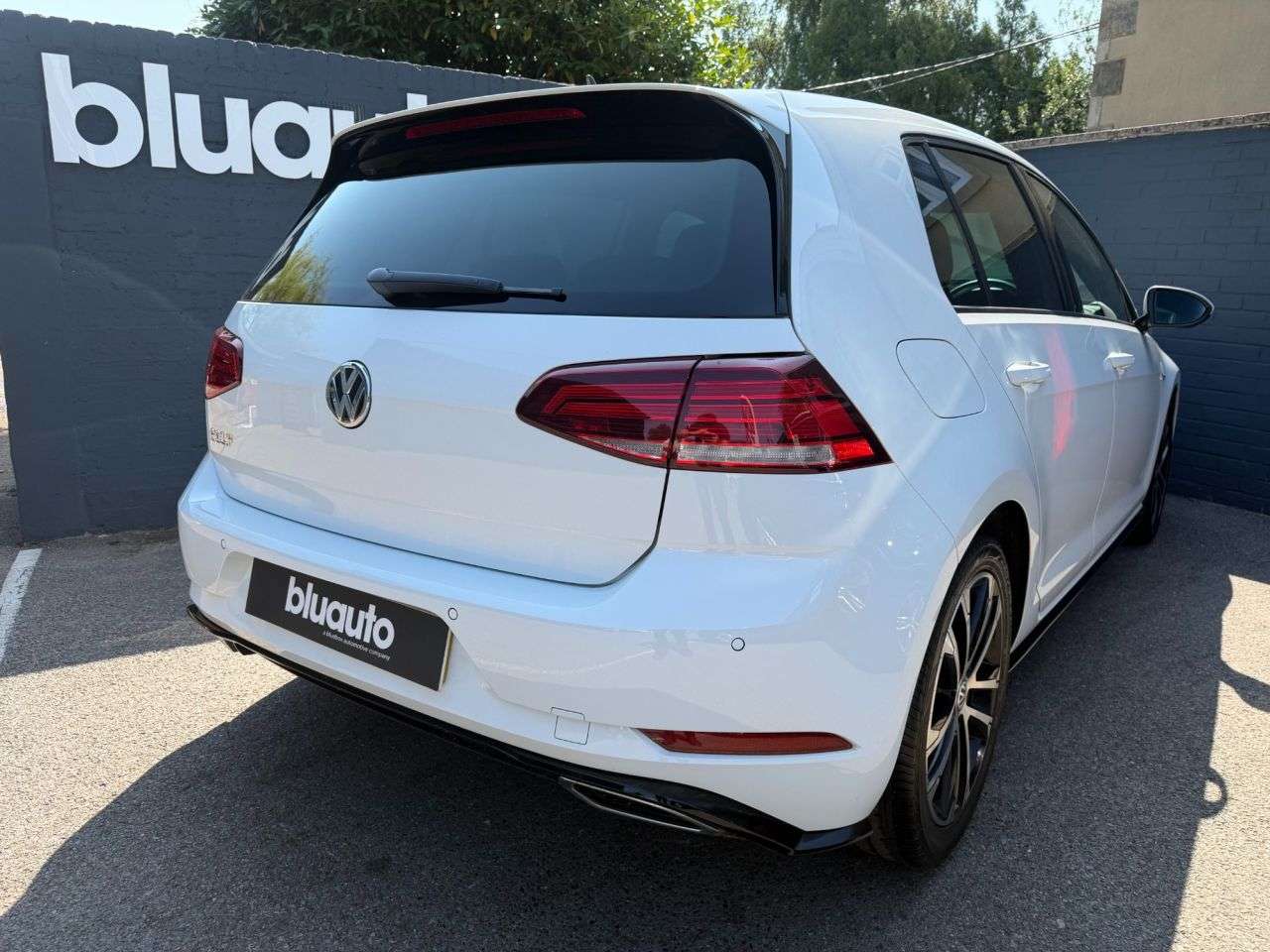 2018 VOLKSWAGEN GOLF 2018 VOLKSWAGEN GOLF