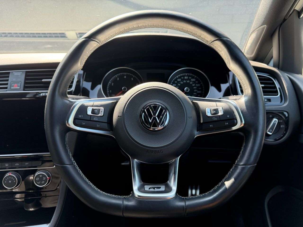 2018 VOLKSWAGEN GOLF 2018 VOLKSWAGEN GOLF