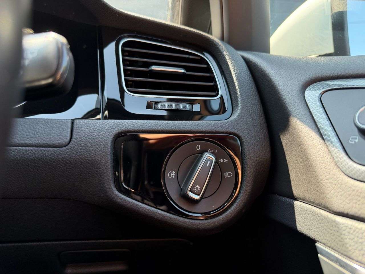 2018 VOLKSWAGEN GOLF 2018 VOLKSWAGEN GOLF