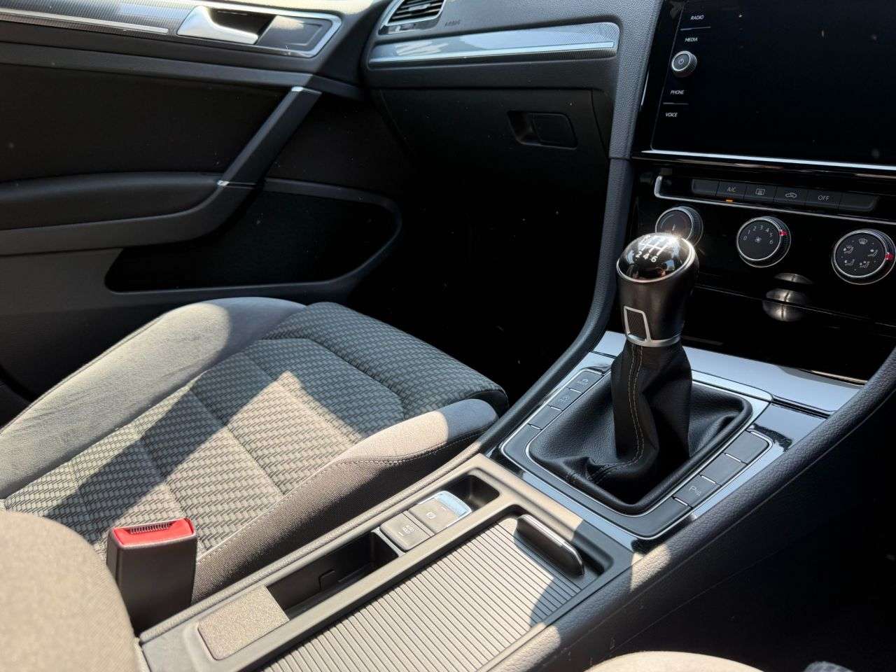 2018 VOLKSWAGEN GOLF 2018 VOLKSWAGEN GOLF