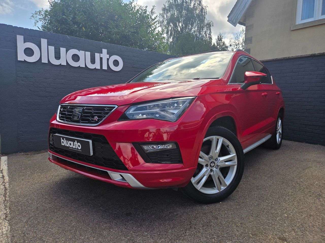A 2018 SEAT ATECA 2.0 TSI FR SUV 5dr Petrol DSG 4Drive Euro 6 (s/s) (190 ps) Pan Sunroof / Re A 2018 SEAT ATECA 2.0 TSI FR SUV 5dr Petrol DSG 4Drive Euro 6 (s/s) (190 ps) Pan Sunroof / Re