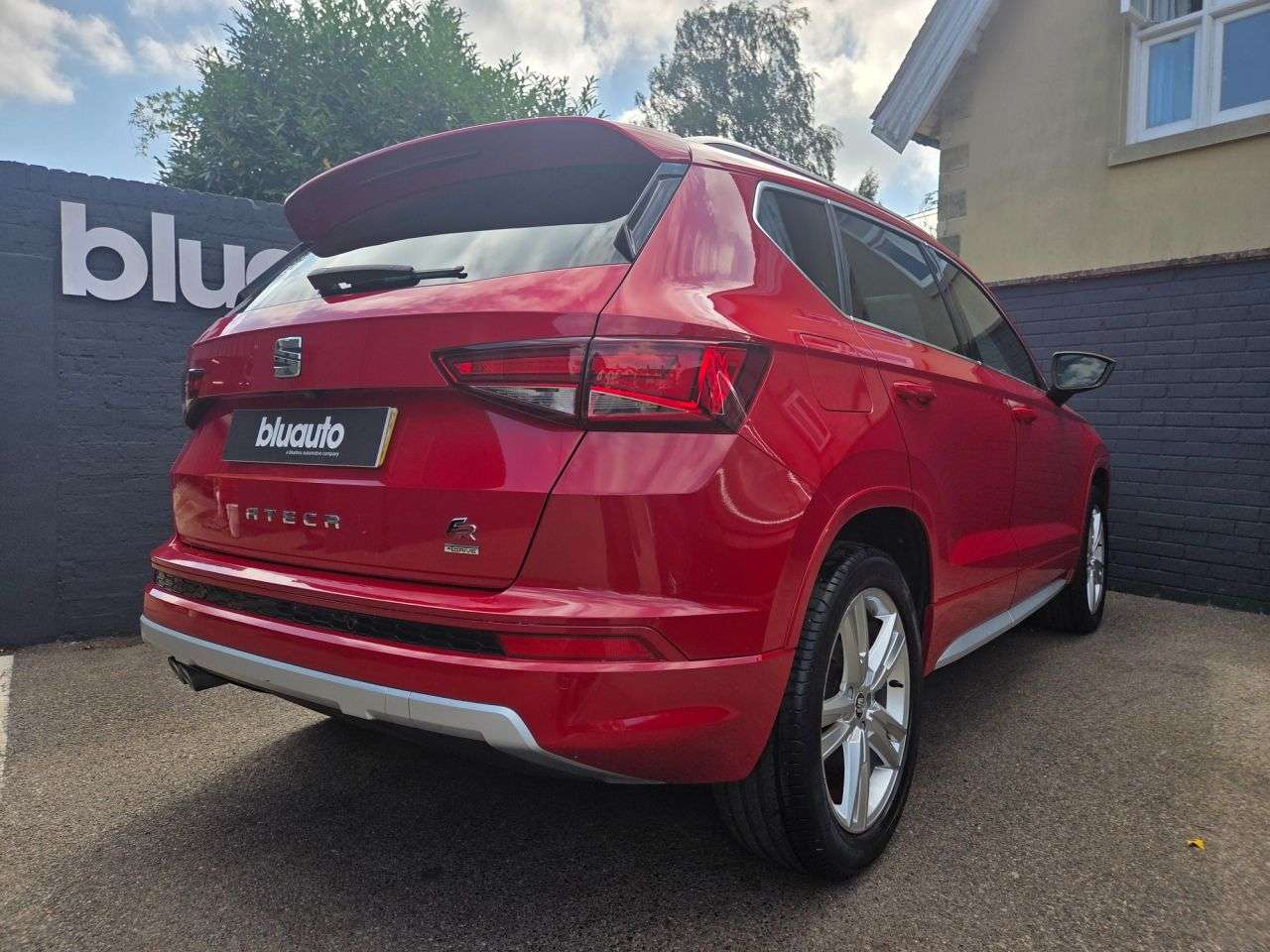 A 2018 SEAT ATECA 2.0 TSI FR SUV 5dr Petrol DSG 4Drive Euro 6 (s/s) (190 ps) Pan Sunroof / Re A 2018 SEAT ATECA 2.0 TSI FR SUV 5dr Petrol DSG 4Drive Euro 6 (s/s) (190 ps) Pan Sunroof / Re