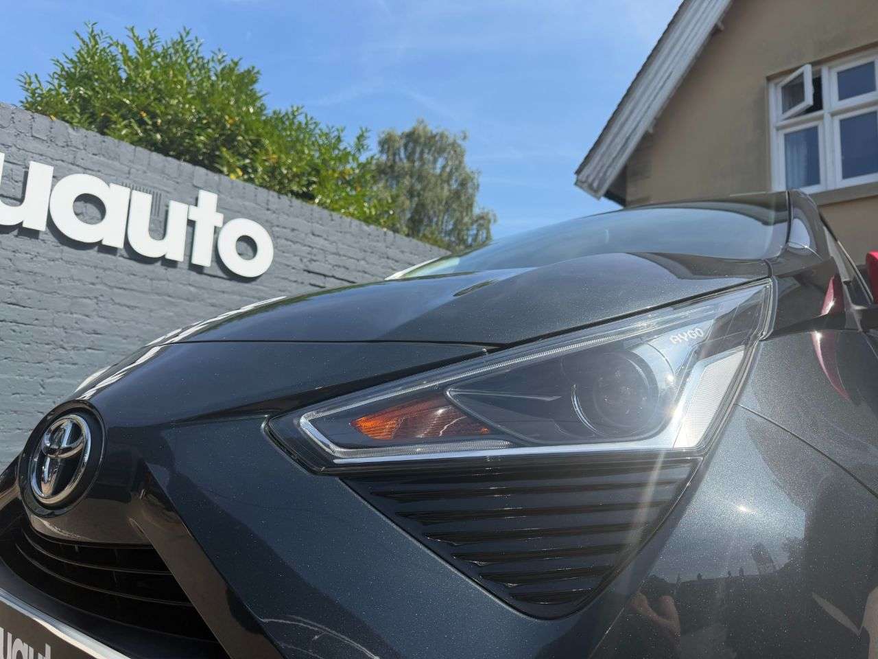 A 2019 TOYOTA AYGO 1.0 VVT-i x-trend Hatchback 5dr Petrol Manual Euro 6 (71 ps) Rear Parking C A 2019 TOYOTA AYGO 1.0 VVT-i x-trend Hatchback 5dr Petrol Manual Euro 6 (71 ps) Rear Parking C