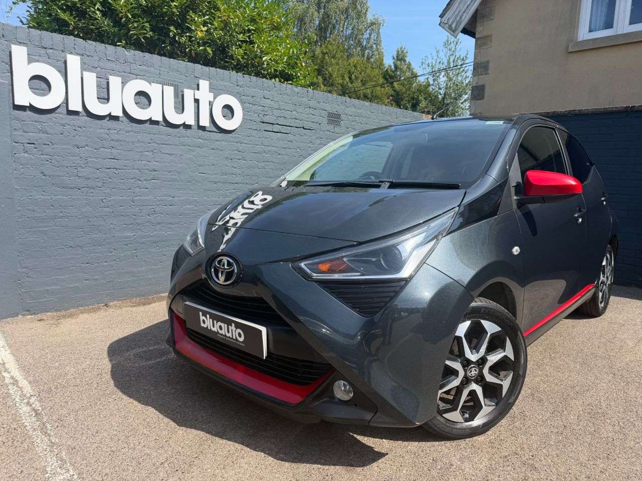A 2019 TOYOTA AYGO 1.0 VVT-i x-trend Hatchback 5dr Petrol Manual Euro 6 (71 ps) Rear Parking C A 2019 TOYOTA AYGO 1.0 VVT-i x-trend Hatchback 5dr Petrol Manual Euro 6 (71 ps) Rear Parking C