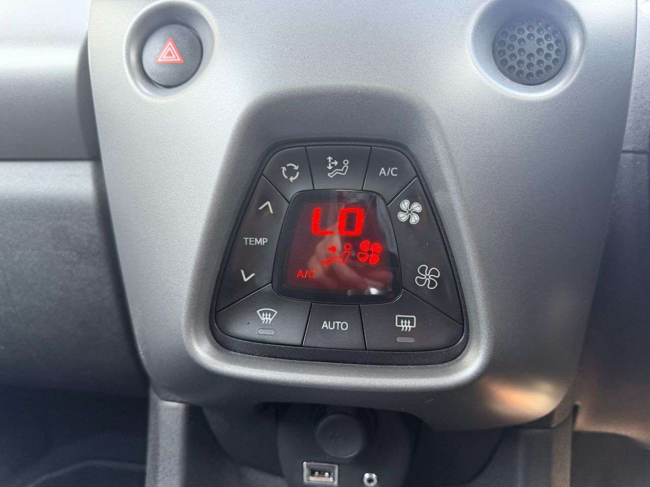 2019 TOYOTA AYGO 2019 TOYOTA AYGO