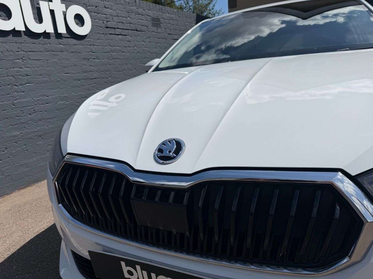 A 2024 SKODA FABIA 1.0 TSI SE Comfort Hatchback 5dr Petrol Manual Euro 6 (s/s) (95 ps) Rear Se A 2024 SKODA FABIA 1.0 TSI SE Comfort Hatchback 5dr Petrol Manual Euro 6 (s/s) (95 ps) Rear Se