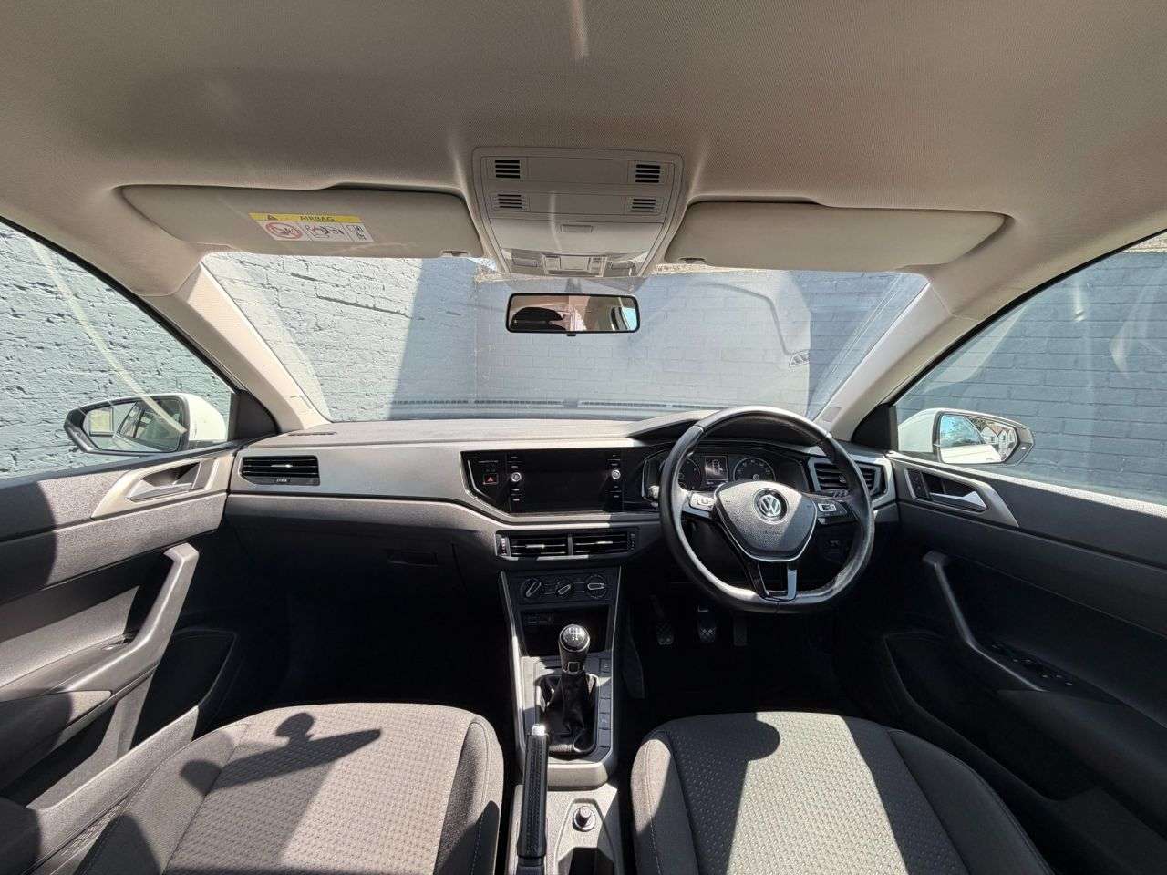 A 2020 VOLKSWAGEN POLO 1.0 EVO SE Hatchback 5dr Petrol Manual Euro 6 (s/s) (80 ps) A 2020 VOLKSWAGEN POLO 1.0 EVO SE Hatchback 5dr Petrol Manual Euro 6 (s/s) (80 ps)