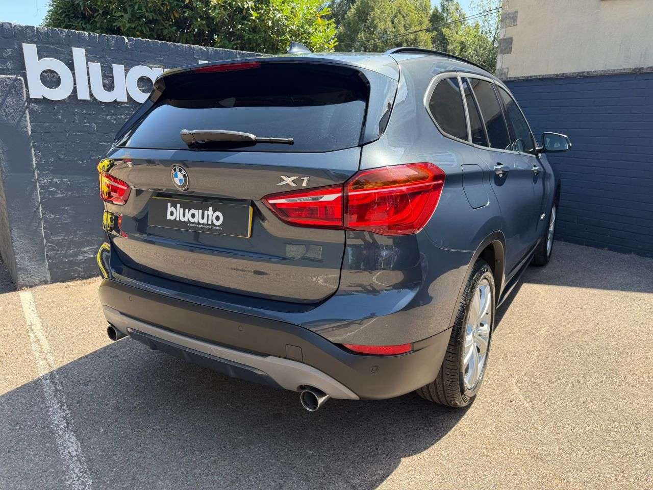 2017 BMW X1 2017 BMW X1