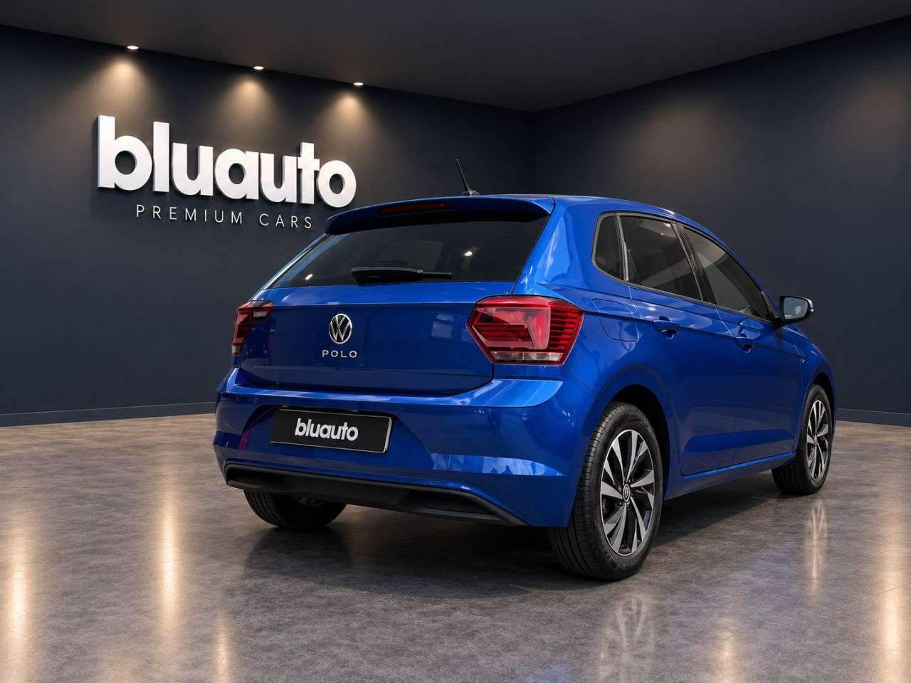 A 2021 VOLKSWAGEN POLO 1.0 EVO Match Hatchback 5dr Petrol Manual Euro 6 (s/s) (80 ps) Front & Rear A 2021 VOLKSWAGEN POLO 1.0 EVO Match Hatchback 5dr Petrol Manual Euro 6 (s/s) (80 ps) Front & Rear